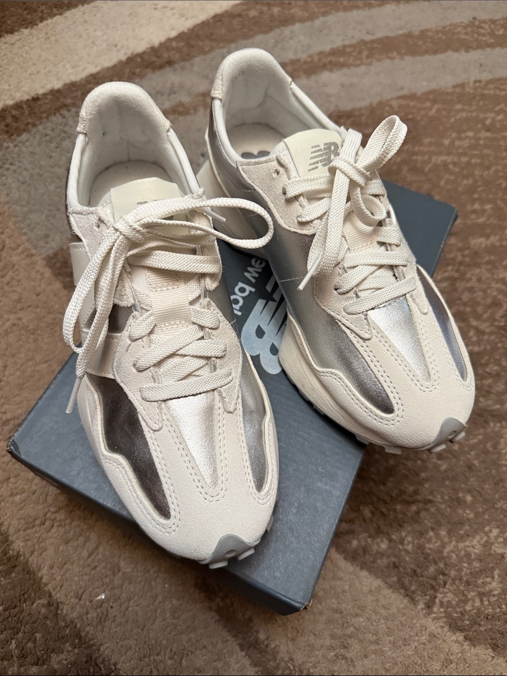 New Balance 327 Women's Cream and Silver Retro Runner Sneakers